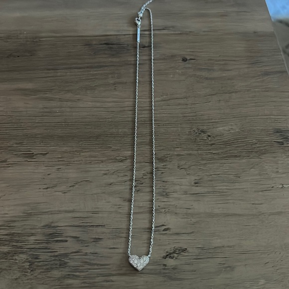 Kendra Scott Jewelry - Kendra Scott necklace